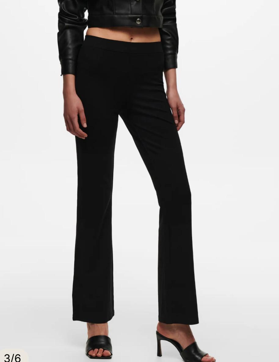 Pantalón tipo leggin JDY 1 Pantalón tipo leggin JDY